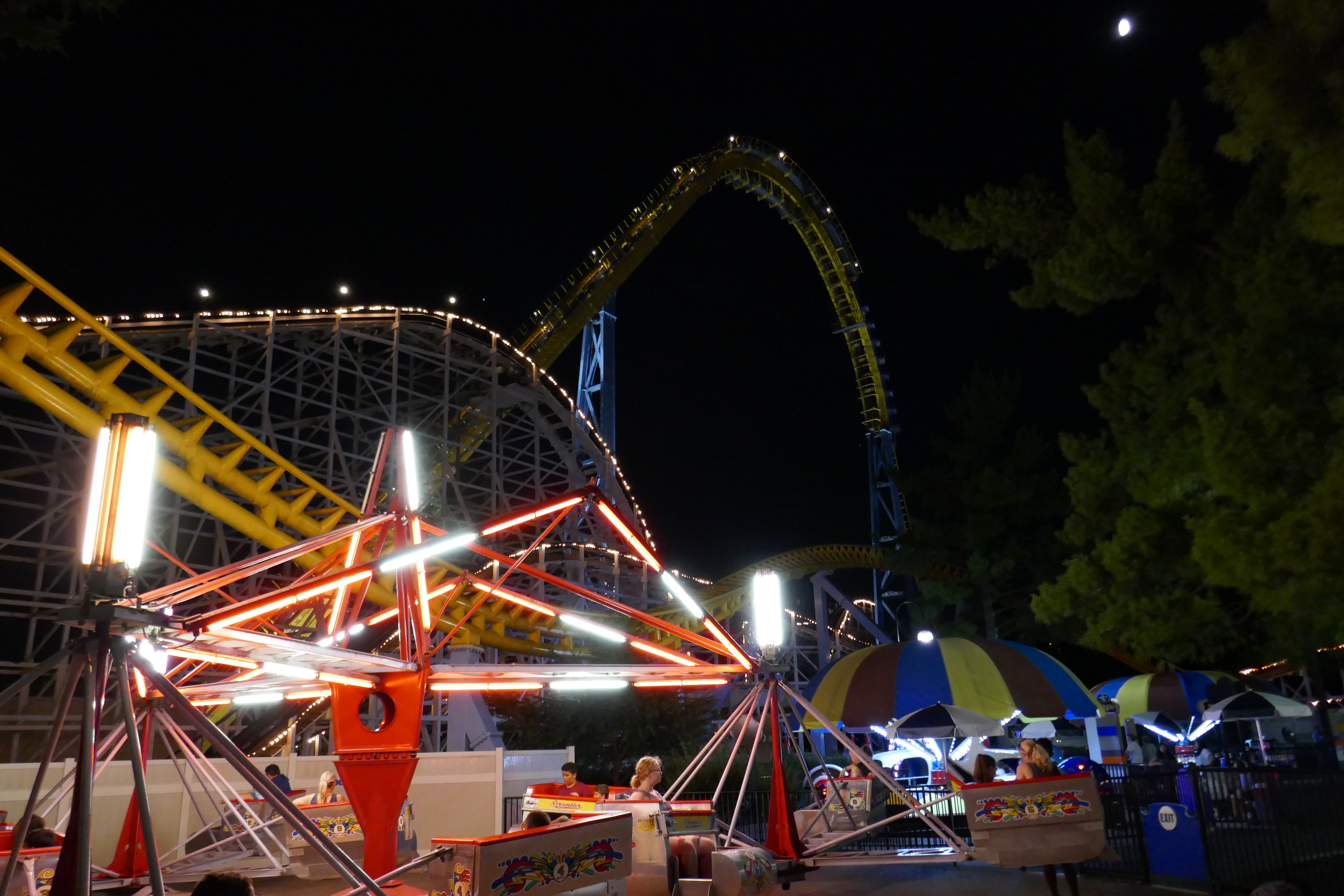 Hershey Park rides glowing at night